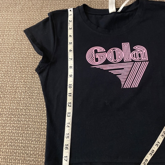 Gola x Anthropologie Black Graphic Crop Tee Size S 95% cotton 5% spandex - Picture 7 of 7